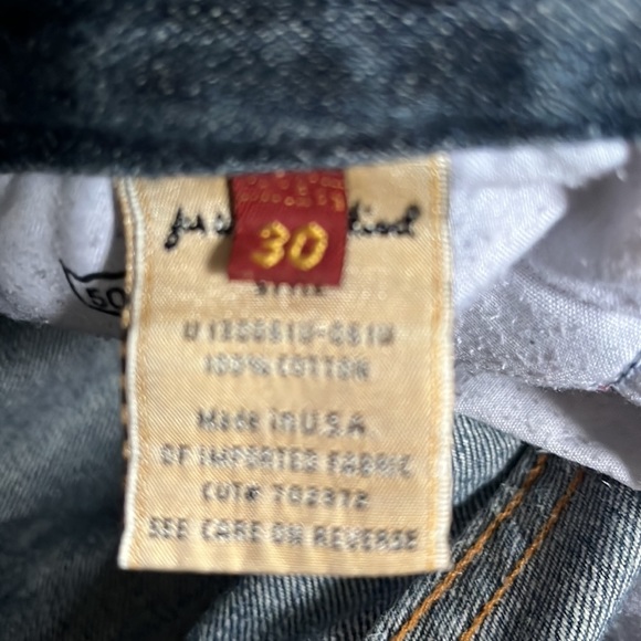 7 for all Mankind Classic Flare Jeans Size 30 - Picture 7 of 7